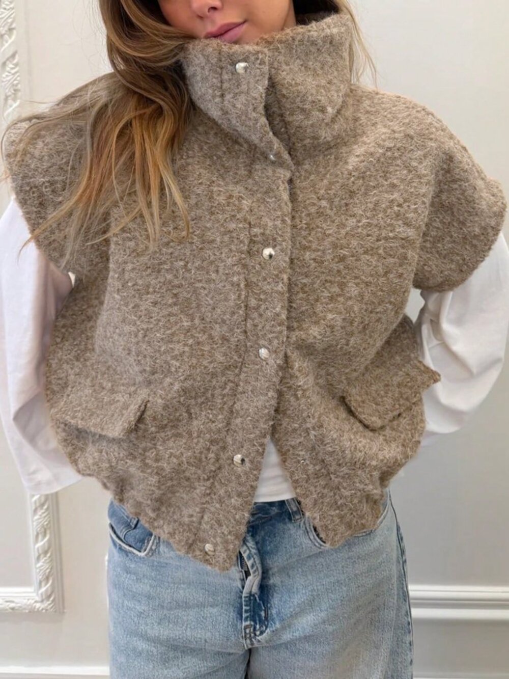 Brown Casual Women's Elegant Button-Up textured Vest Jacket